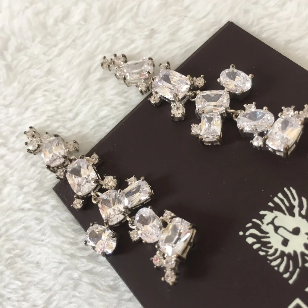 ANNE KLEIN Long Dangling Crystal Link Silver Tone